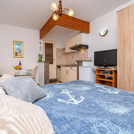 Studio Fabjanac Apartment